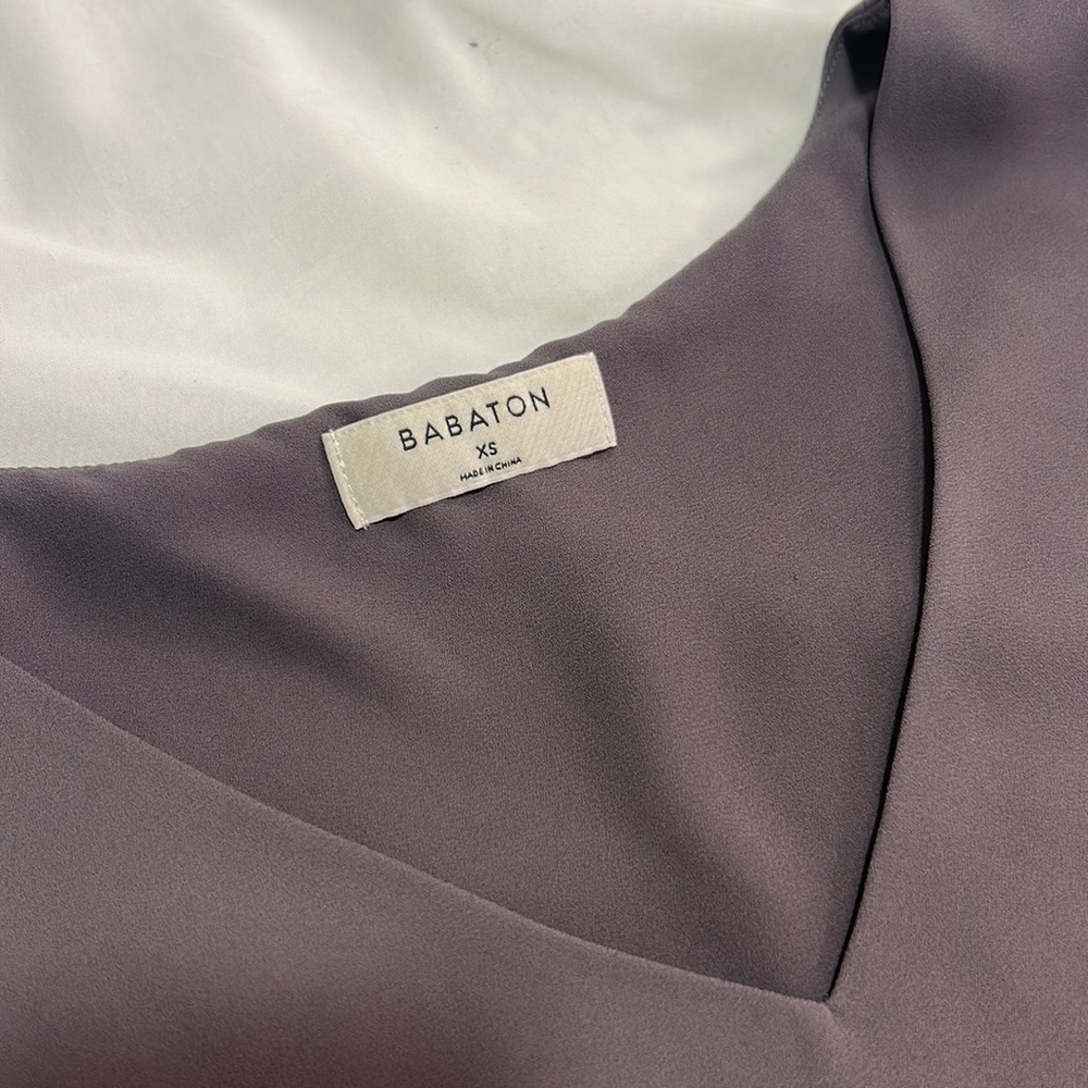 Aritzia Babaton Murphy Blouse Size XS - Picture 2 of 3